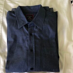 UNTUCKit Men's Button-Up Shirt Jacket in blue